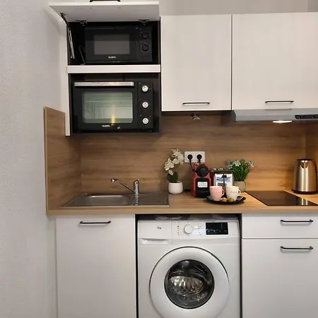 Magnifique Douillet Le Mans